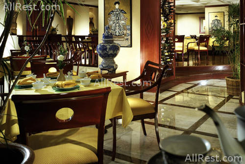 Sheraton Media Hotel & Towers 8
